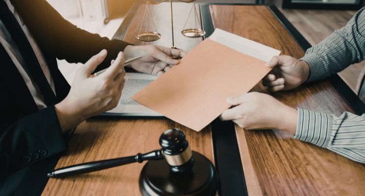 Can a Family Member Challenge a Will in WA?